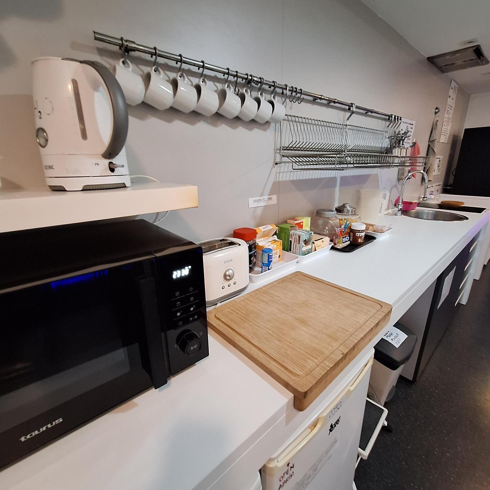 פמפלונה Hostel Casa Ibarrola מראה חיצוני תמונה